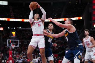 的球员虽然 的球员虽然