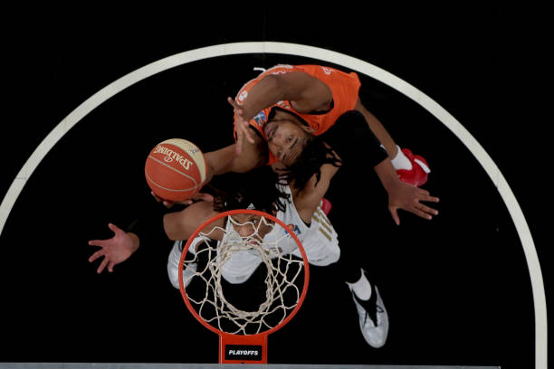 展现出更多 展现出更多